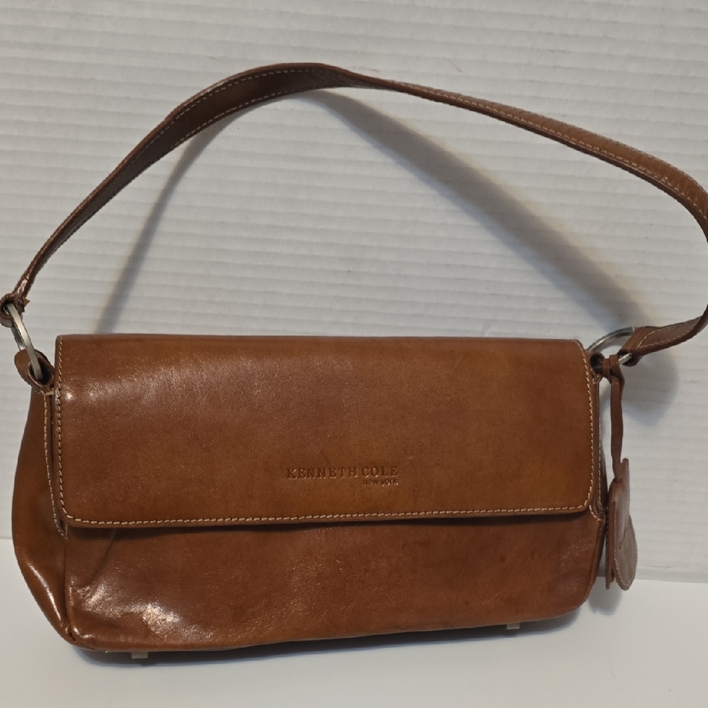 Kenneth Cole Tan Leather Shoulder Bag